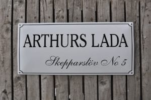 Kombinera två typsnitt på samma skylt är vackert