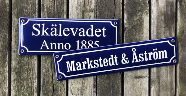 Skillinge emalj -blå namnskyltar - emaljskylt
